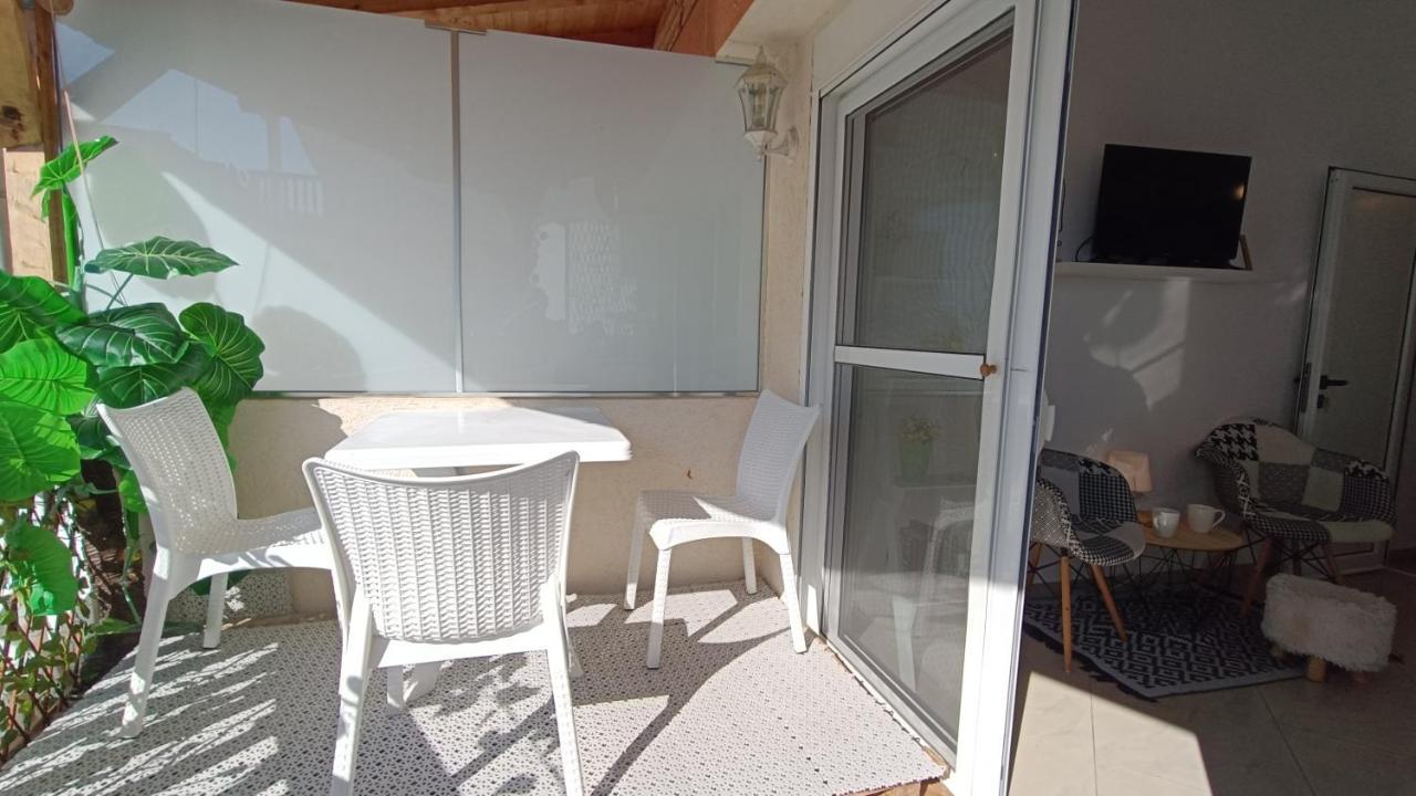 Beach Apartment With Beach Chairs N.1 Утьеха Экстерьер фото