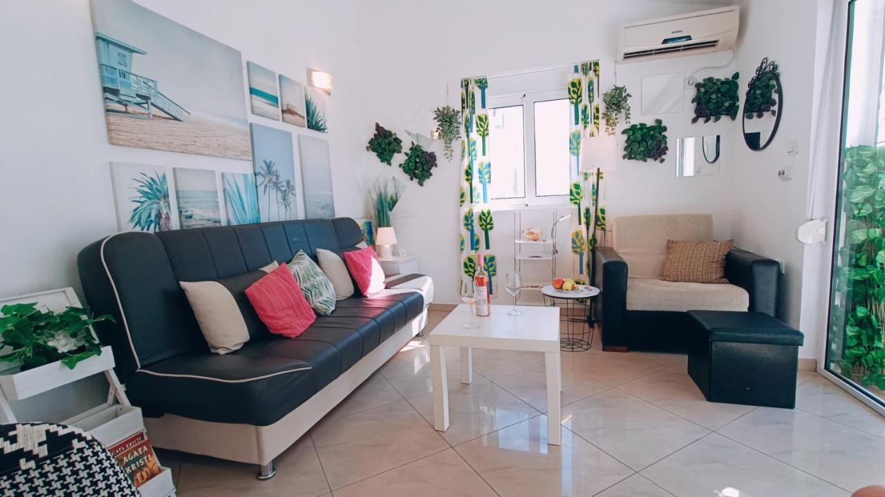 Beach Apartment With Beach Chairs N.1 Утьеха Экстерьер фото