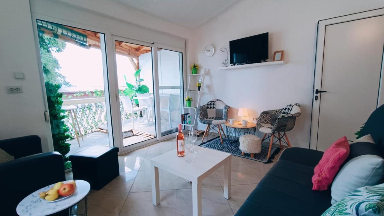 Beach Apartment With Beach Chairs N.1 Утьеха Экстерьер фото
